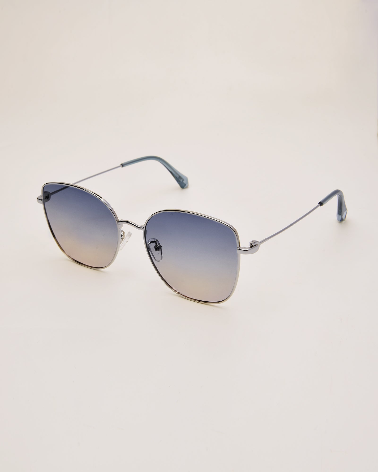 Hatiis Oversized Metal Sunglasses