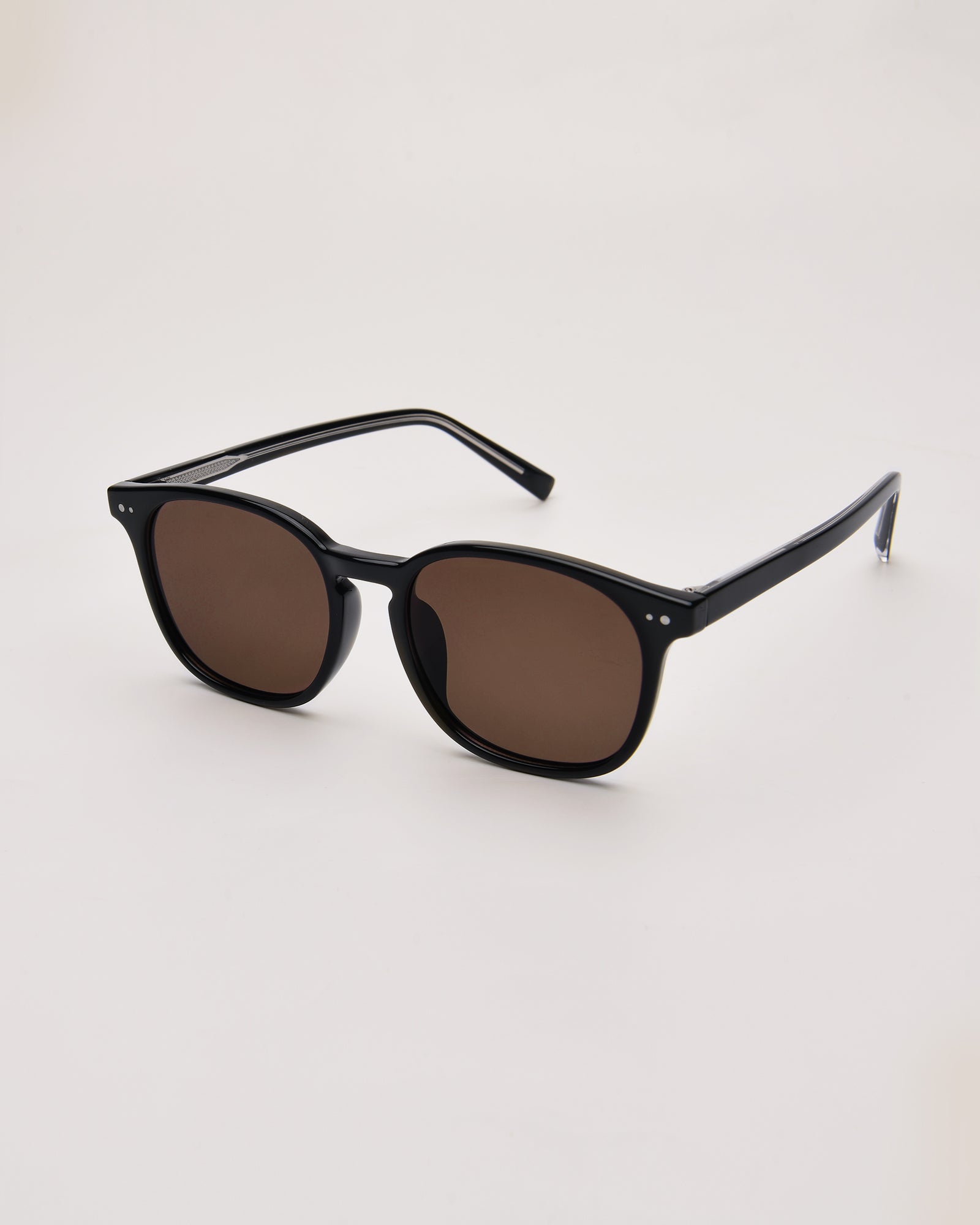 Hatiis Classic Square Sunglasses